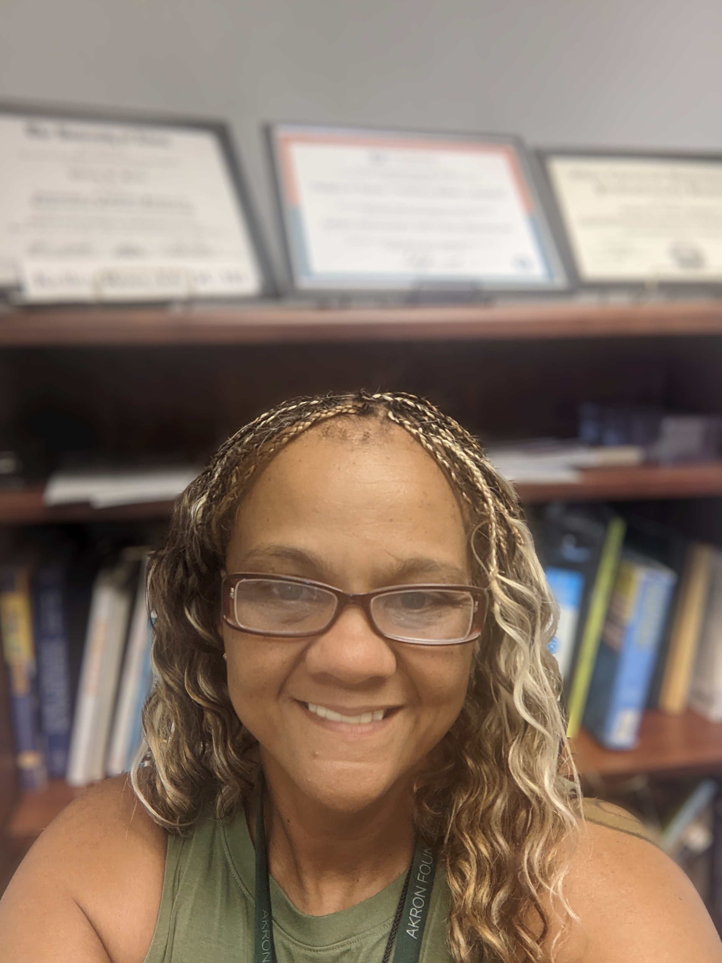 Kelley Ross-Hopkins, BSW, LCDCIII