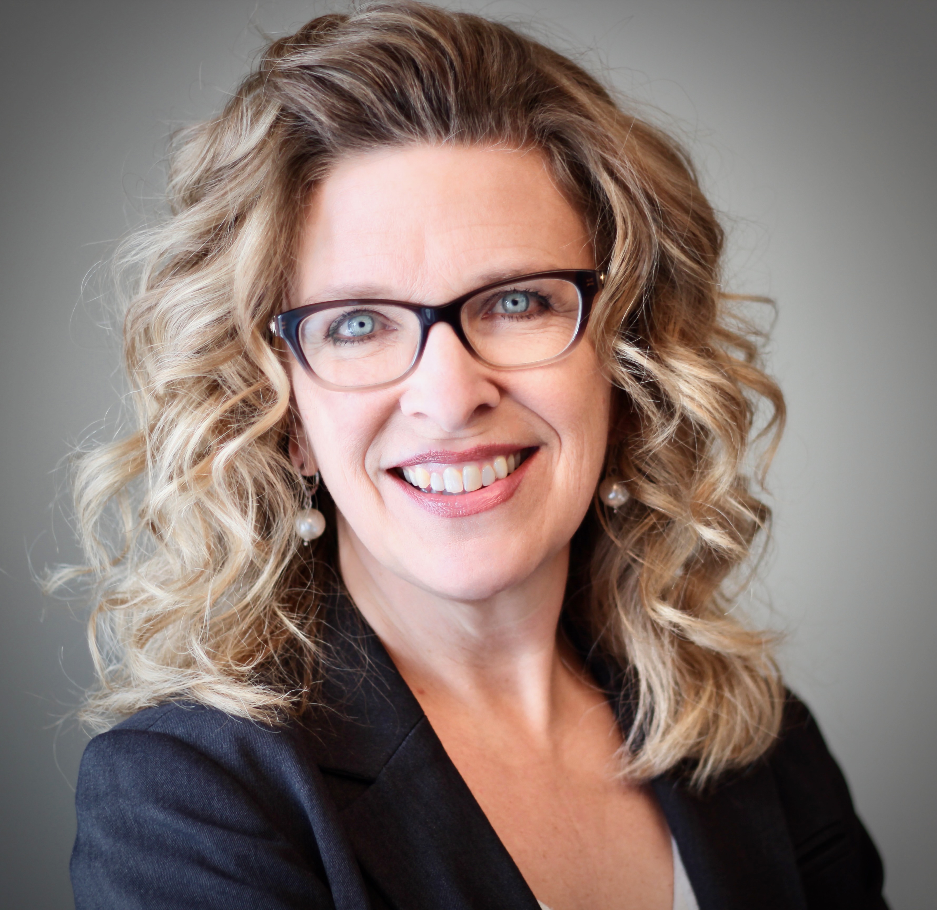Marci Hogg, BEd, MA, CPC