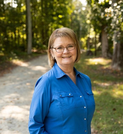 Saundra Hutchison, MA